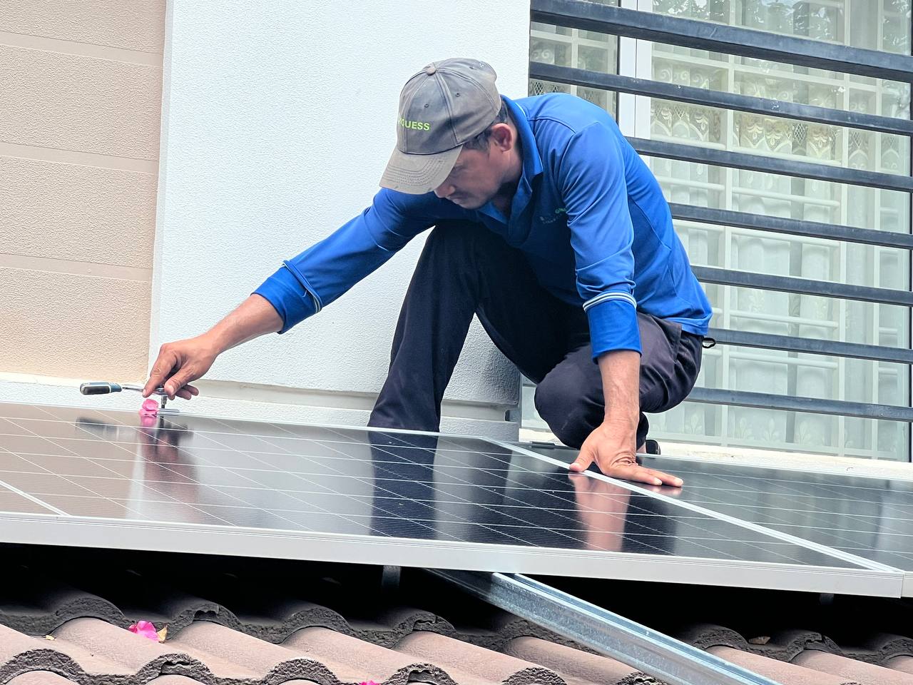 ការដំឡើងសូឡា PV